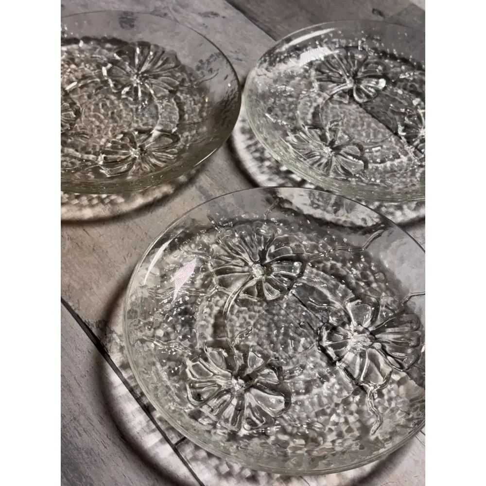 Set of 3 VINTAGE PRESSED GLASS SNACK PLATES ANCHOR HOCKING RAINFLOWER PATTERN!